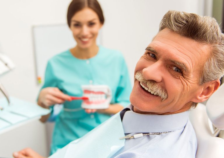 Dentures Can Be The Affordable Tooth Replacement Solution